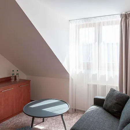 Equitana Hotel Březnice