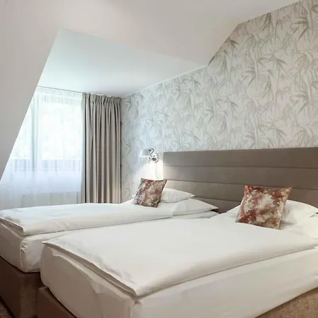 Szálloda Equitana 4*