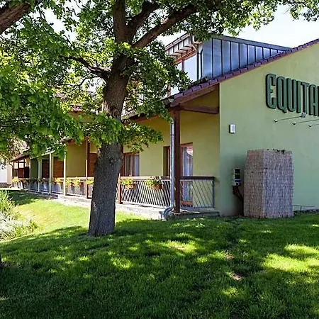 Hotel Equitana Březnice
