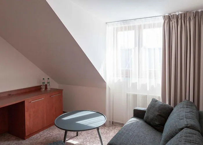 Equitana Hotel Březnice